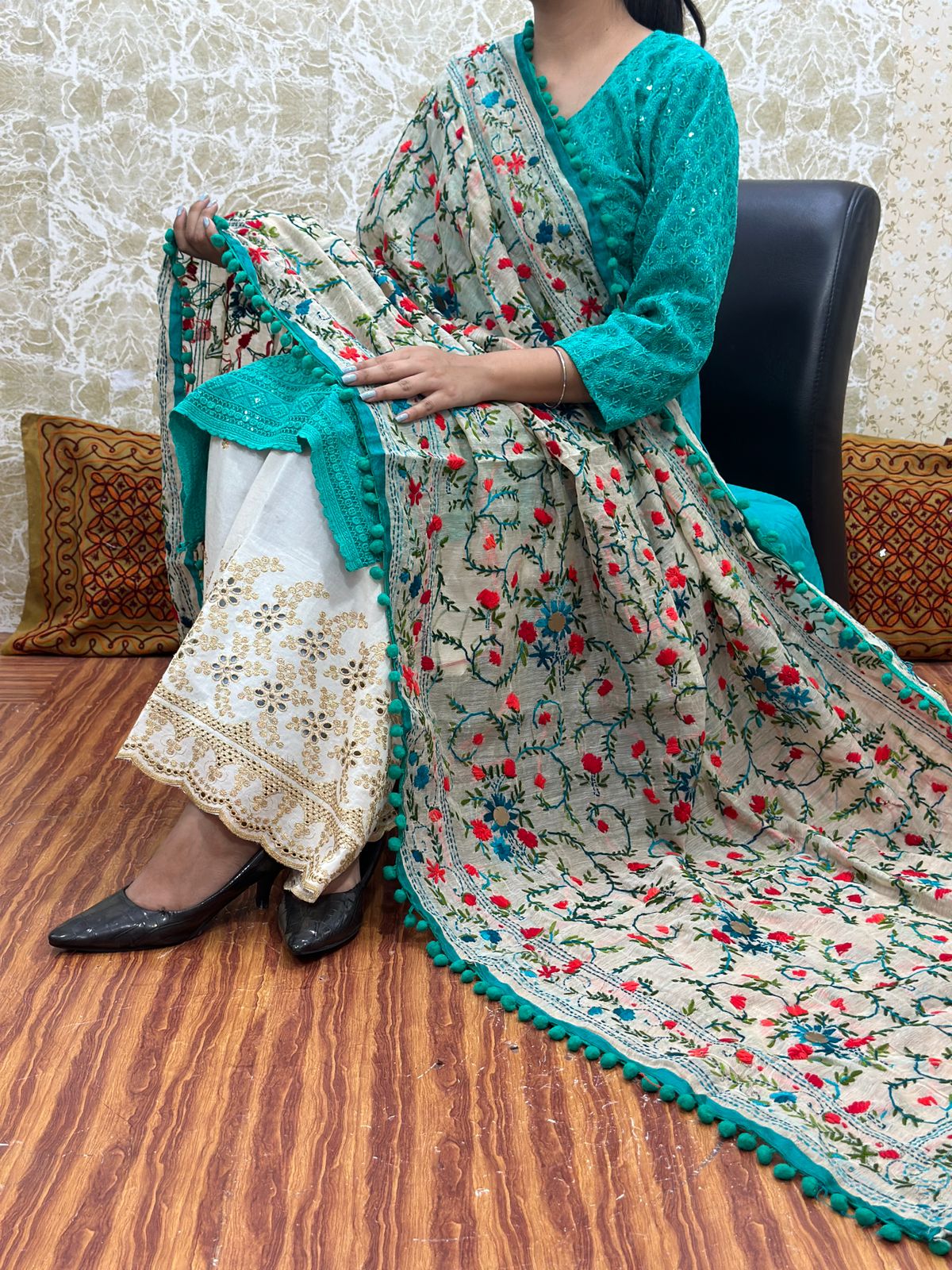 Dupatta Phulkari Suits Neck Designs Blue Design Chikankari Kurti