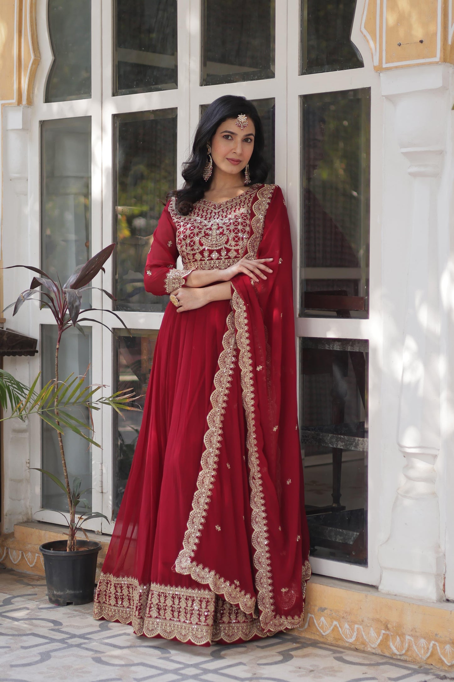 Red Embroidered Faux Blooming Indian Gown Online | Zari Work
