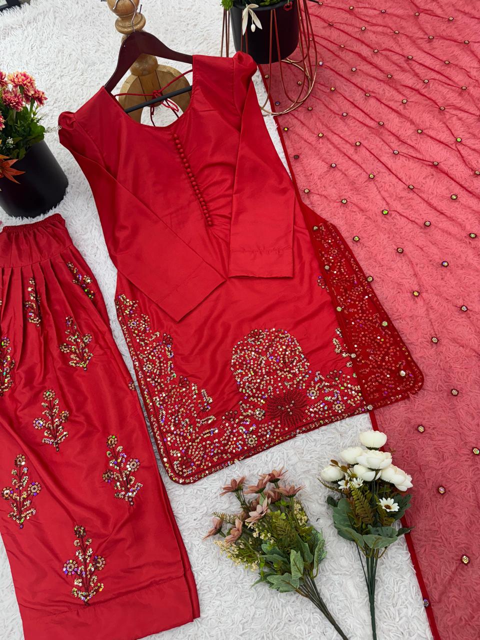 Red Elegant Embroidered Crepe Silk Farshi Salwar Kameez | Ready to Wear