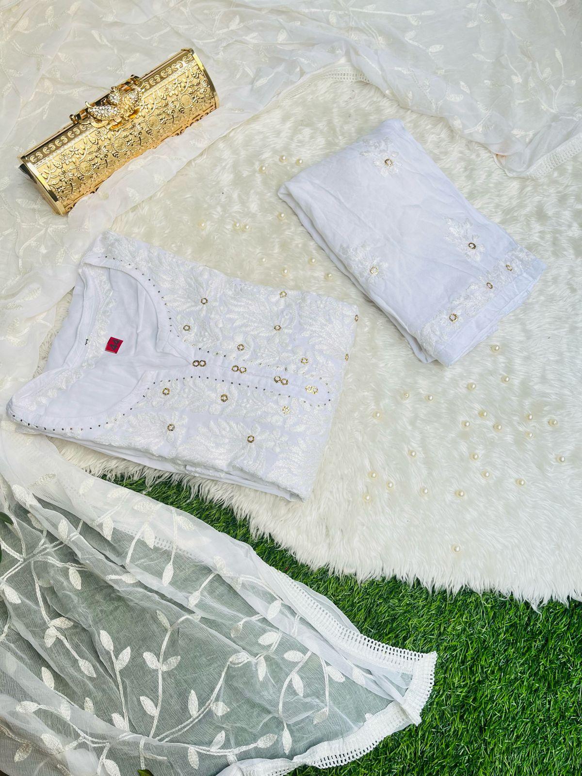 White 🌟 Elegance in Chikankari Ensemble 🌟 - Inayakhan Shop