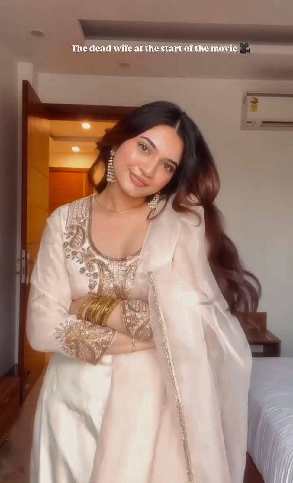 Off White Super Hit Designer Roman Silk Party Wear Top, Pant & Dupatta Set