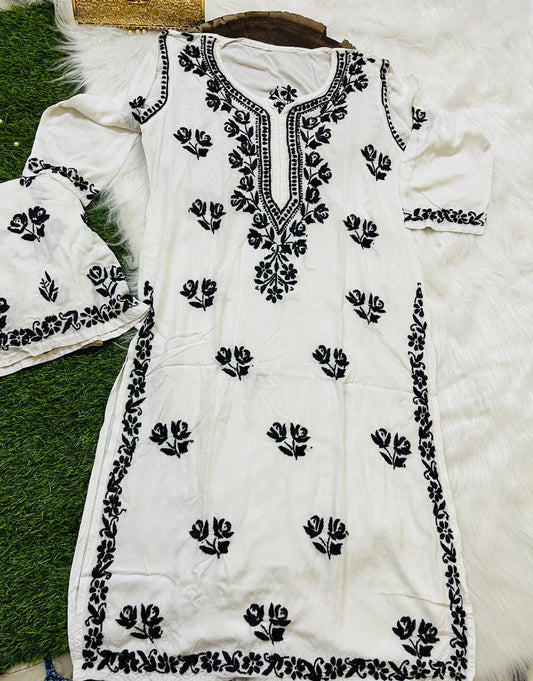 Chikan Kurta with Jeans