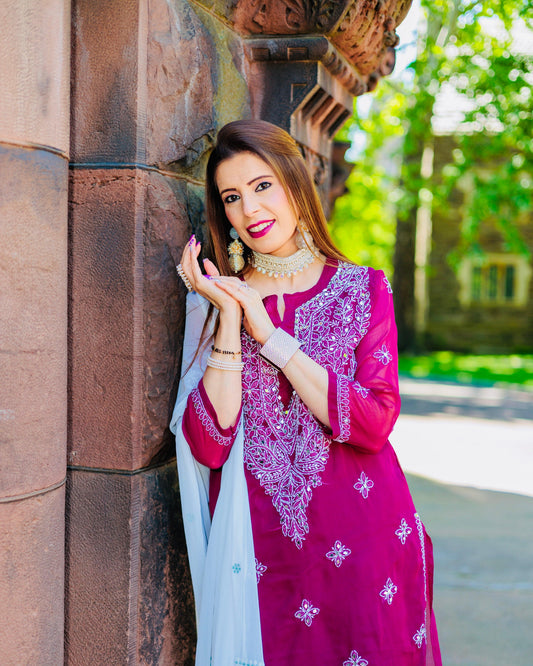 Difference Between Chikankari and Lucknowi Embroidery