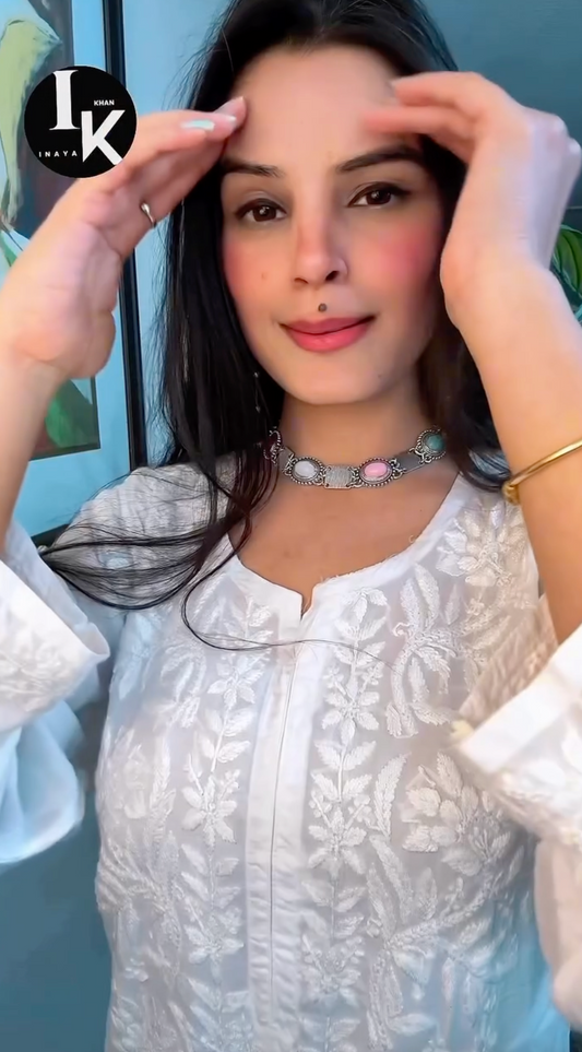 Hand-Embroidered Chikankari Kurta for Women in the USA – A Timeless Fashion Statement