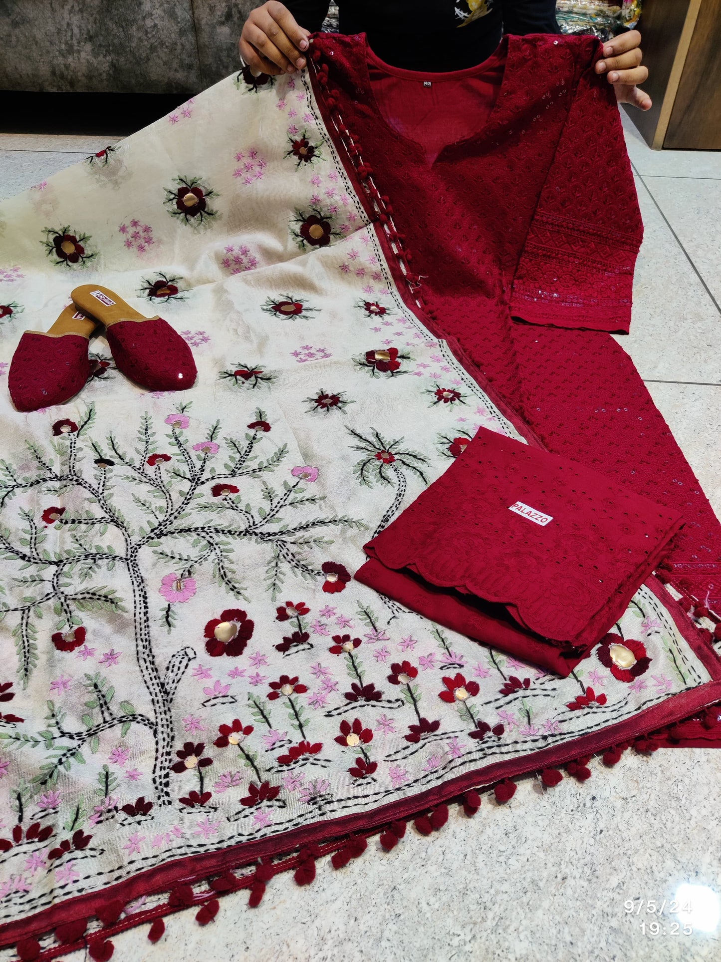 Maroon 4-Piece Punjabi Kurta Salwar Suit with Phulkari Mirror Work Dupatta and Jutti