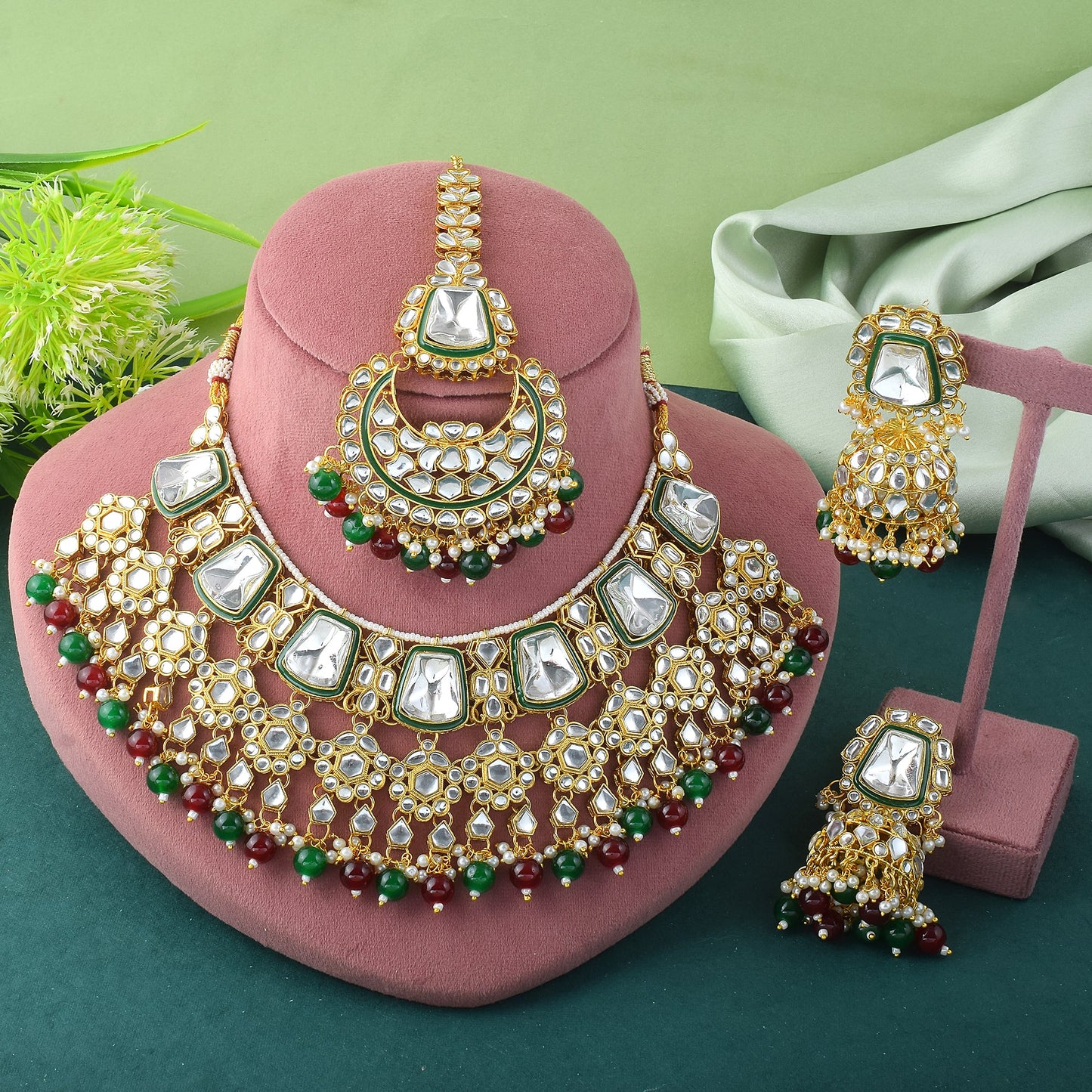 Classic Multicolor Kundan Bridal Necklace Set with Maang Tikka