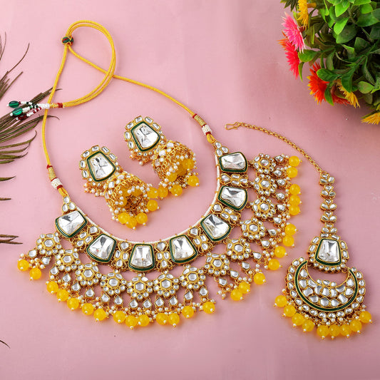 Classic Yellow Kundan Bridal Necklace Set with Maang Tikka