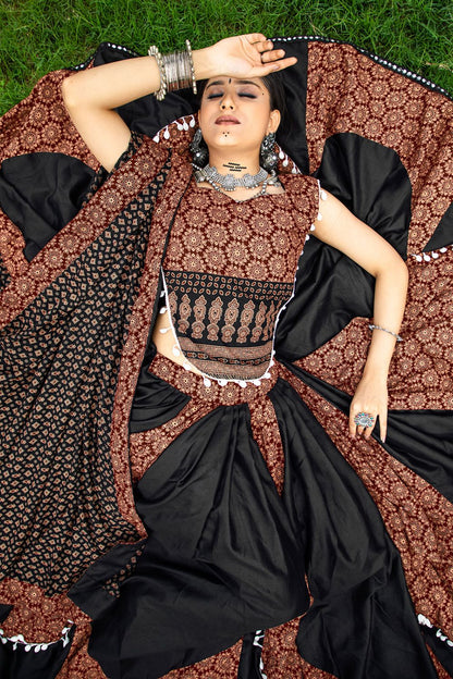 Black Garba Dandiya Chaniya Lehenga Choli Set