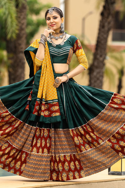 Dark Green Navratri Garba Chaniya Choli Set