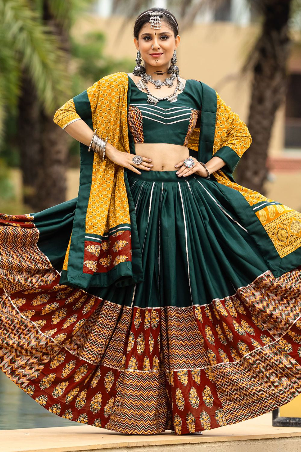 Dark Green Navratri Garba Chaniya Choli Set