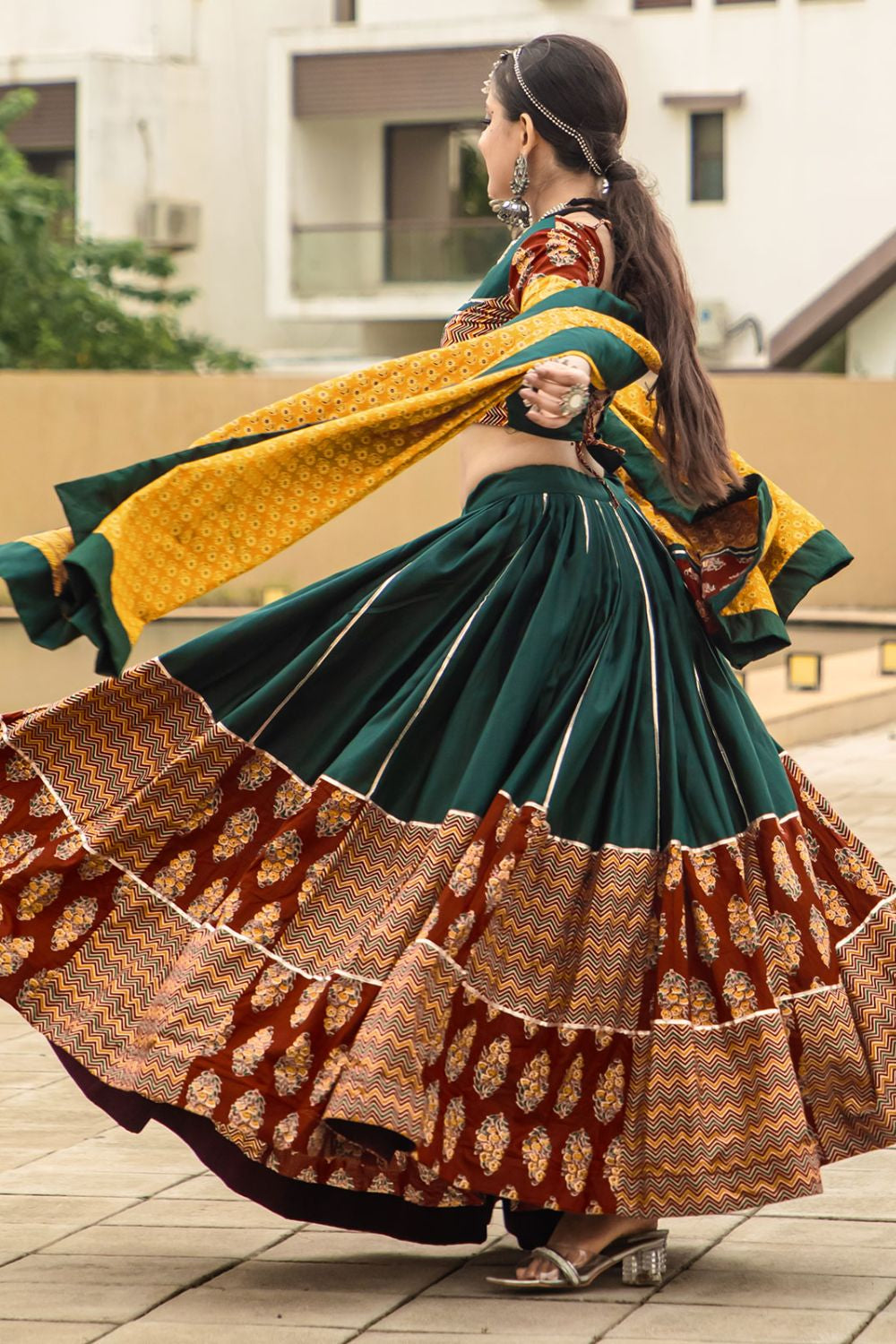 Dark Green Navratri Garba Chaniya Choli Set