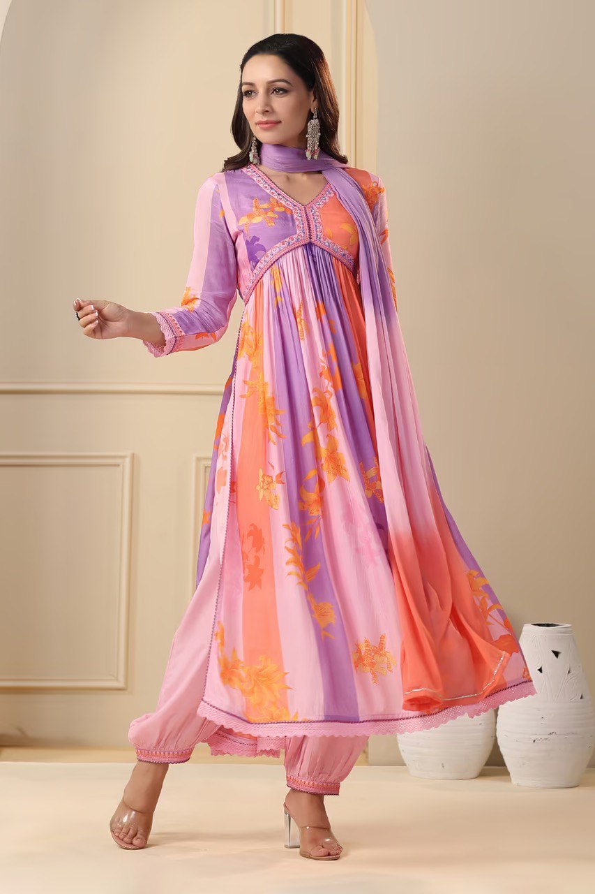 Salwar Kameez for Women: Features, Size Chart and Fashion Trends