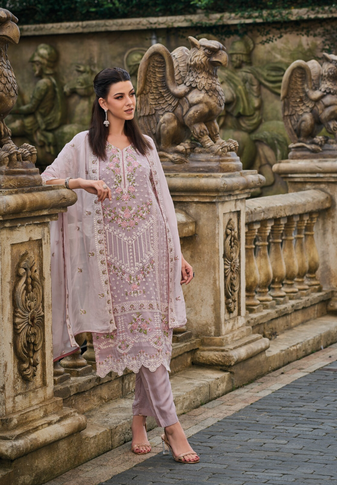 Dusty Pink Salwar Kameez Pakistani Suits with Dupatta