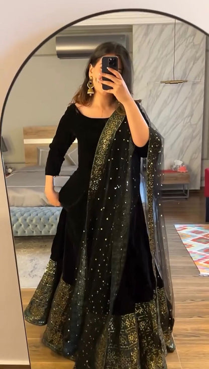 Elegant Black Velvet Gown with Dupatta Limited Stock