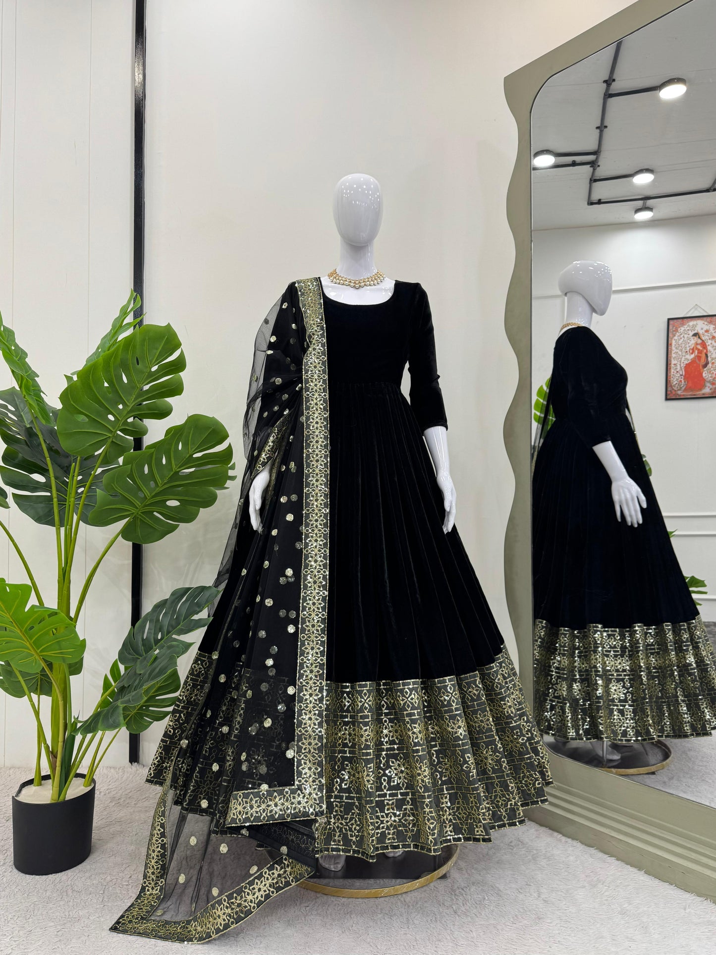 Elegant Black Velvet Gown with Dupatta Limited Stock