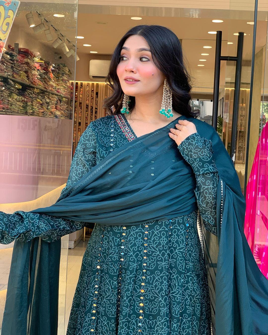 Dark Teal Muslin Embroidered Kurti with Chiffon Dupatta