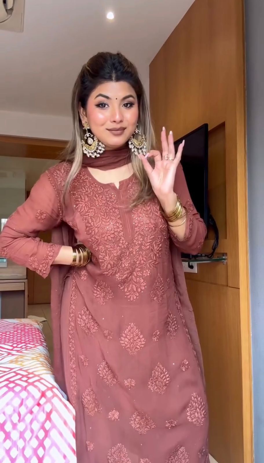 Elegant Dusty Rose Viscose Chikankari Kurti Set with 3D Handwork Inner included