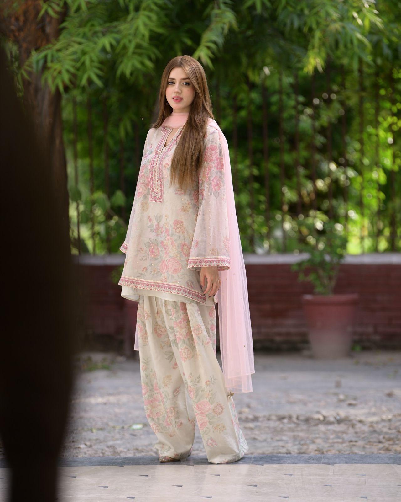 Beige Elegant Farshi Salwar Set Designer Party Wear Pur Chiffon Georgette Top & Farshi Palazzo ,Dupatta