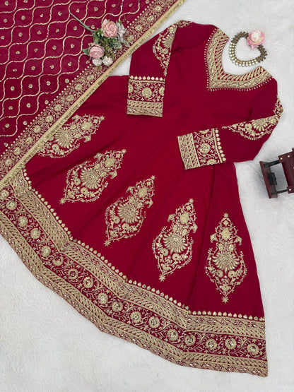 Red Graceful Faux Georgette Anarkali Suit Set (Pant & Dupatta)
