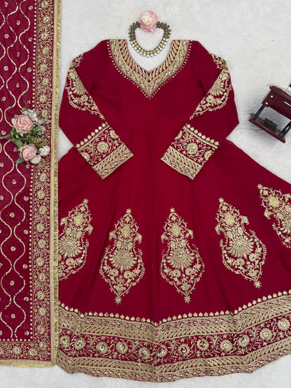 Red Graceful Faux Georgette Anarkali Suit Set (Pant & Dupatta)