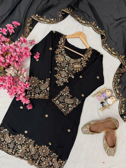 Black Color Zara-Zari Collection: NC Moss Silk Embroidered Kurti & Palazzo Set