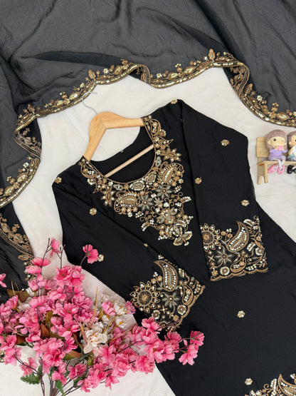 Black Color Zara-Zari Collection: NC Moss Silk Embroidered Kurti & Palazzo Set