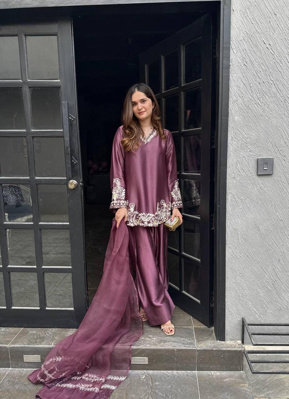 Dusty Pink Regal Farshi Silhouette: Designer Crepe Silk & Sequins Set