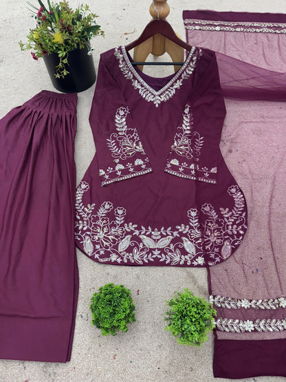 Dusty Pink Regal Farshi Silhouette: Designer Crepe Silk & Sequins Set
