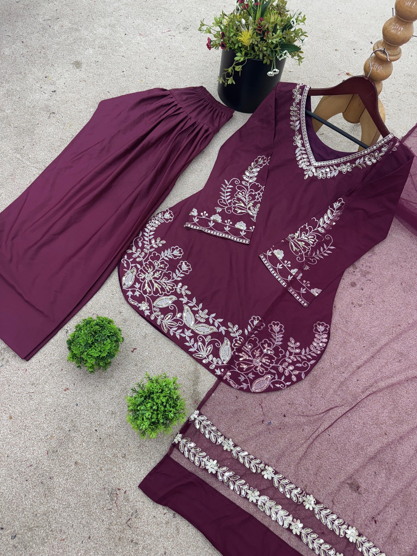 Dusty Pink Regal Farshi Silhouette: Designer Crepe Silk & Sequins Set
