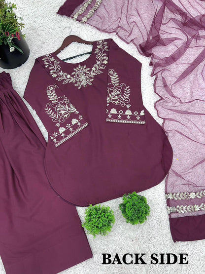 Dusty Pink Regal Farshi Silhouette: Designer Crepe Silk & Sequins Set