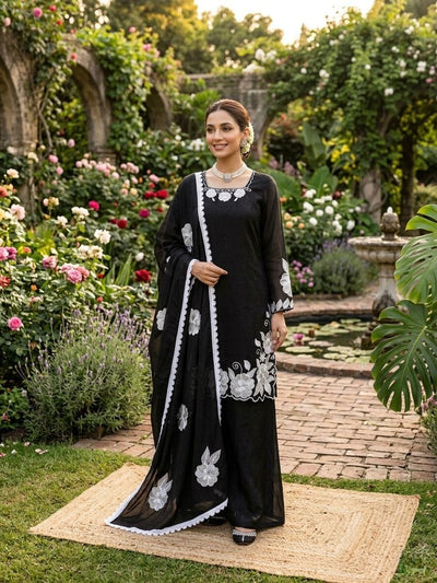 The Onyx Noir Edit: All-Black Fendy Silk Farshi Ensemble