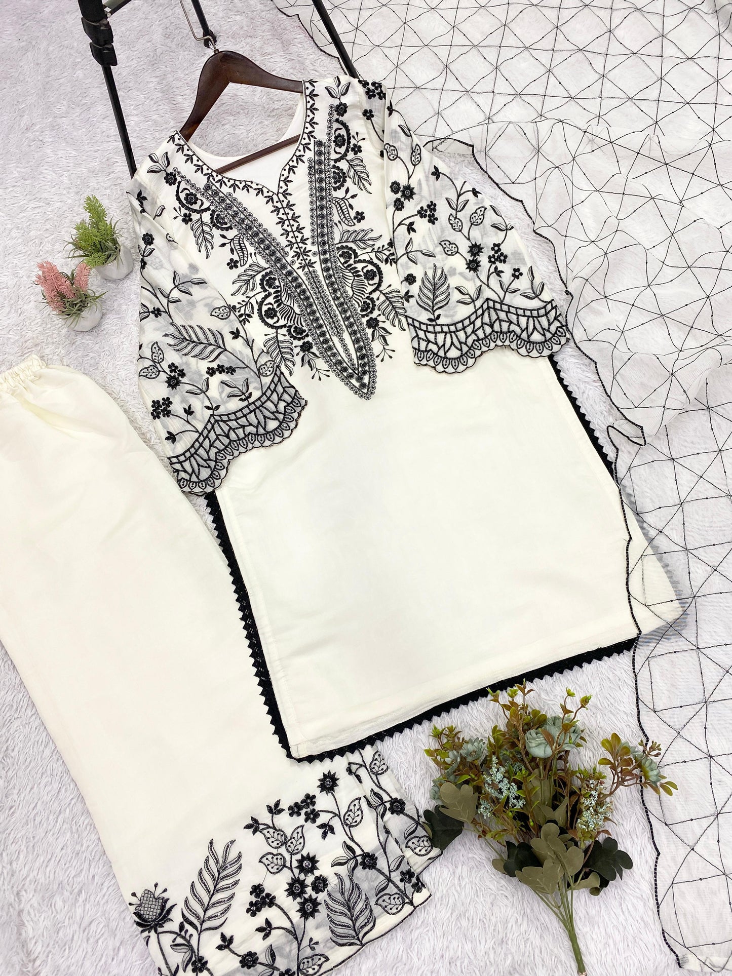 White Eid Special Sequins Embroidered Mal Cotton Top Palazzo Set with Organza Dupatta