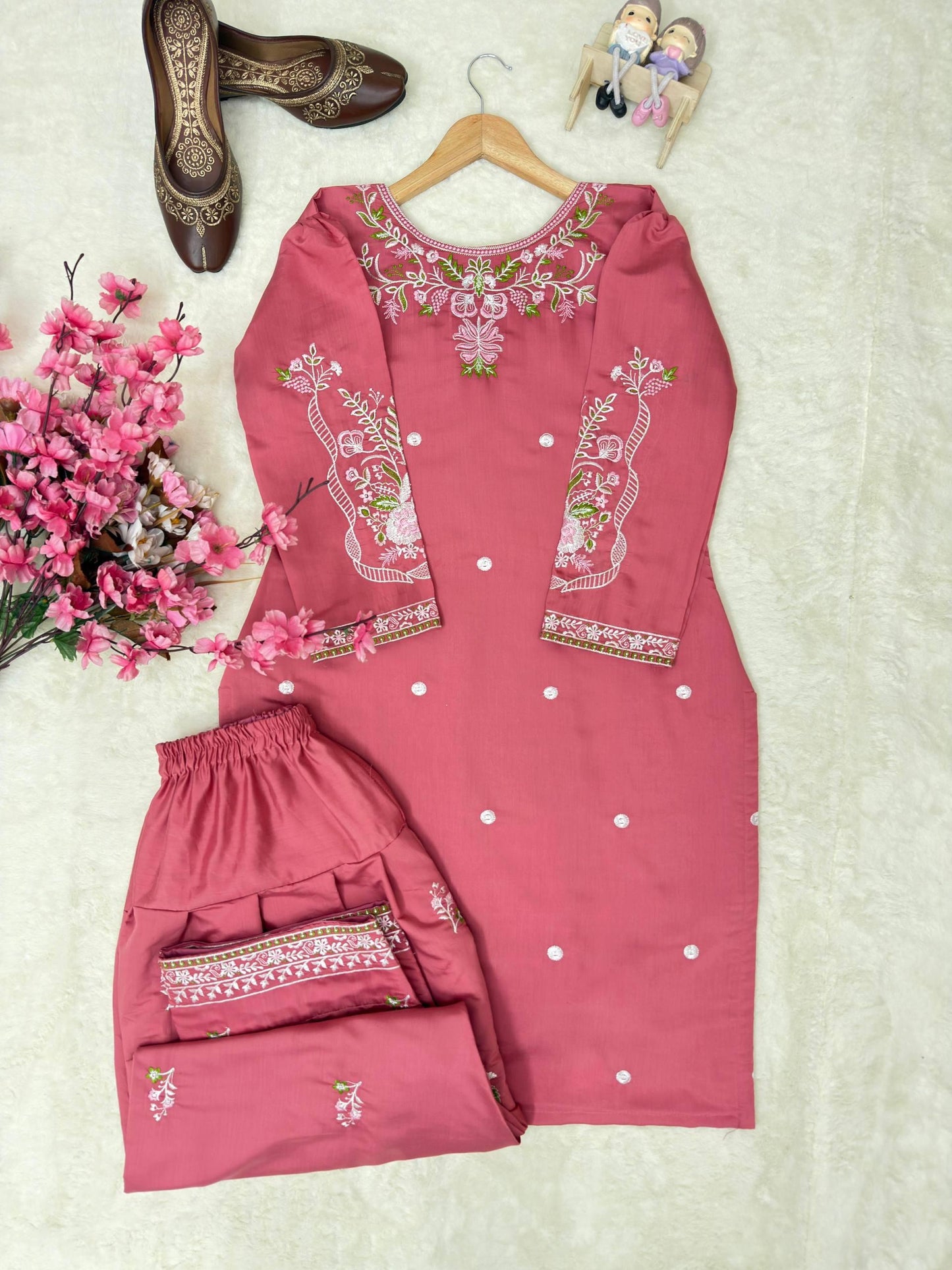 Dusty Pink Farshi Roman Silk Co-ord Set