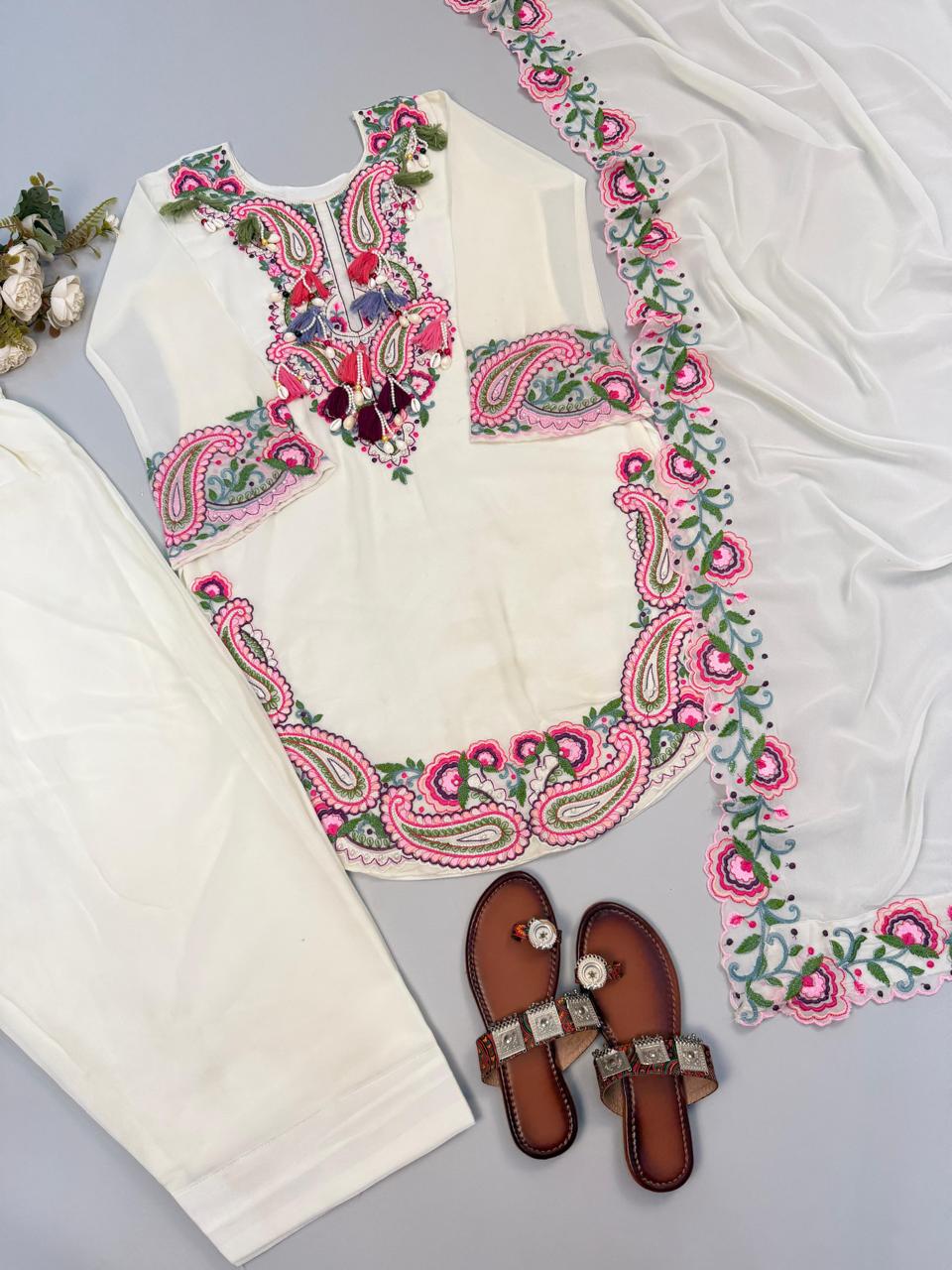 New Arrival White Multicolor Georgette Farshi Salwar Kameez