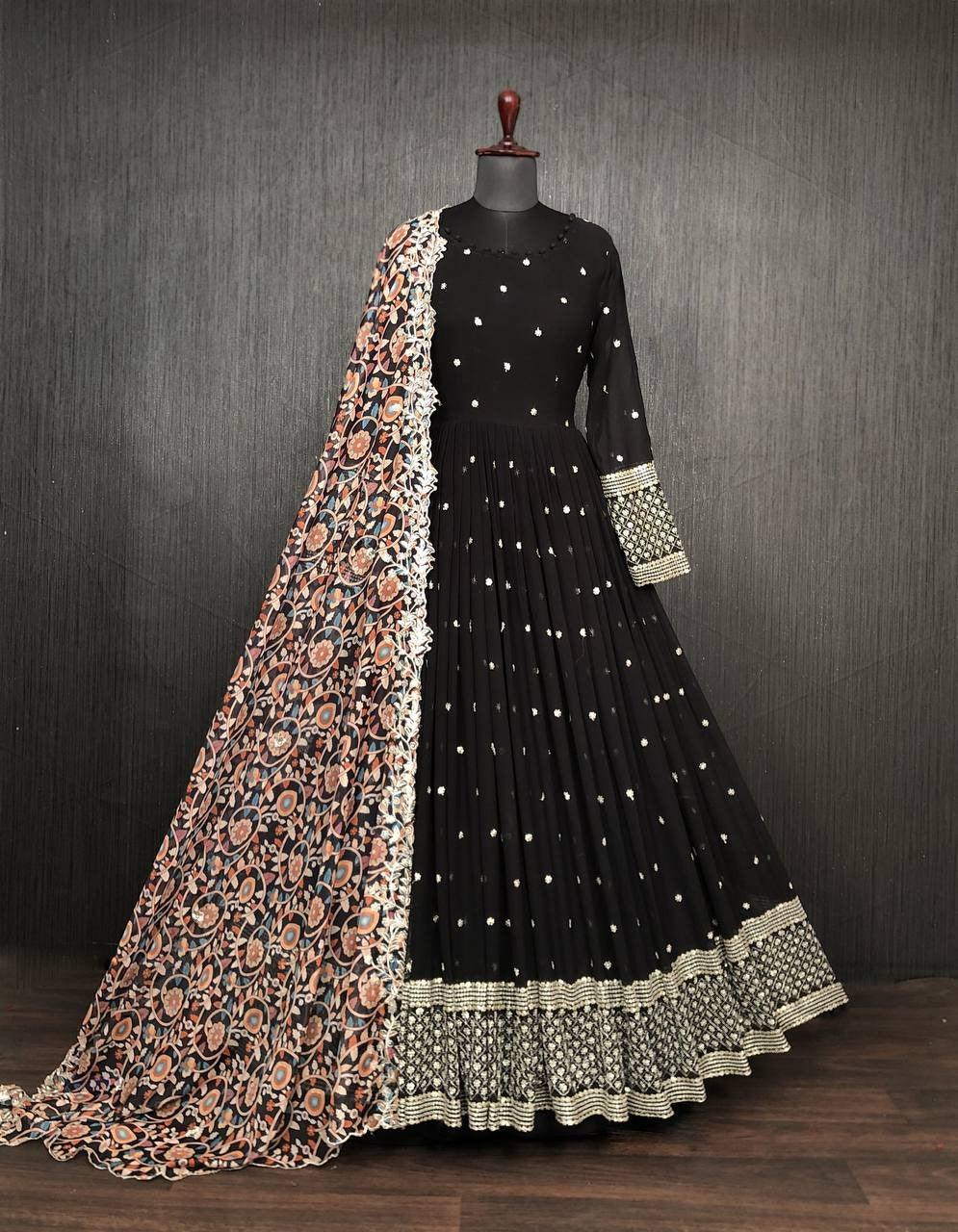 Black 🌟 Opulent Elegance Gown Set 🌟 - Inayakhan Shop 