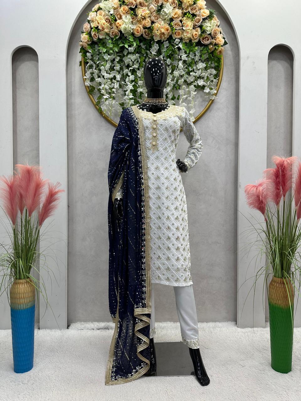 Black Pakistani Style Salwar Kameez with Mirror Work and Sequins Dupatta - Inayakhan Shop 