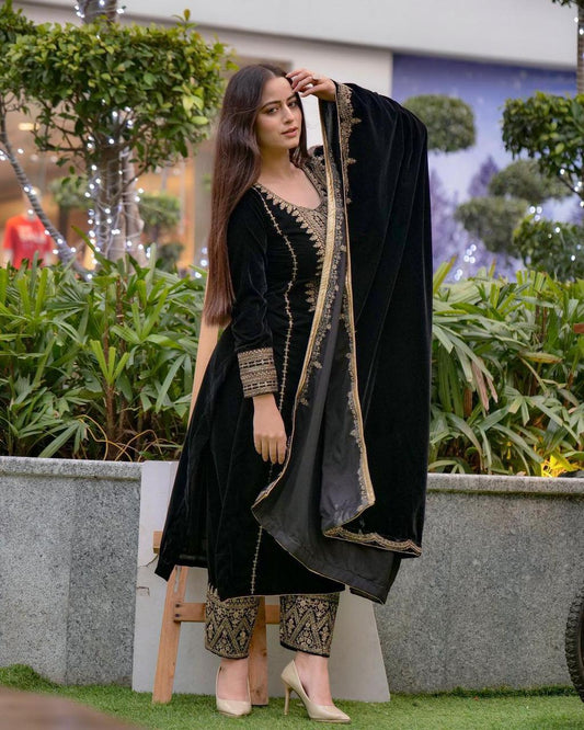 Black Designer Party Wear Velvet Salwar Kameez Set