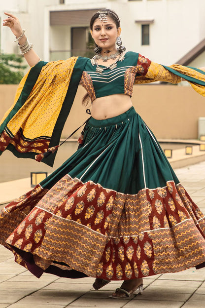 Dark Green Navratri Garba Chaniya Choli Set