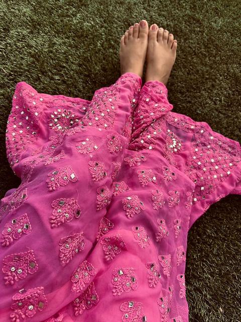 Bright Pink Chikankari Elegance Ombré Mirror Booti Jaal Set - Kurti, Sharara & Dupatta -(Inner Included) - Inayakhan Shop 