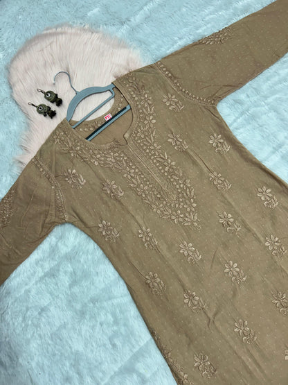 Brown 🌸 Exclusive Dye Dobby Cotton Kurti Set with Hand Thread Work 🌸 - Inayakhan Shop 