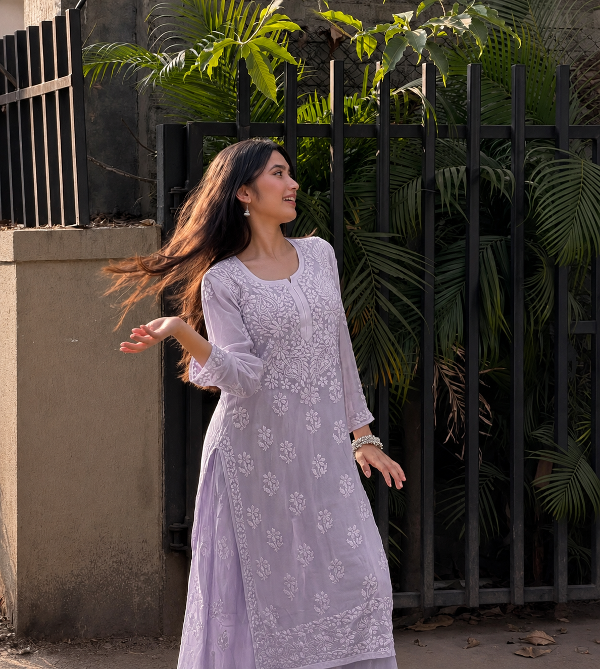 Lavendar Grey Viscose Chikankari Kurti Set with 3D Handwork Inner included (New)