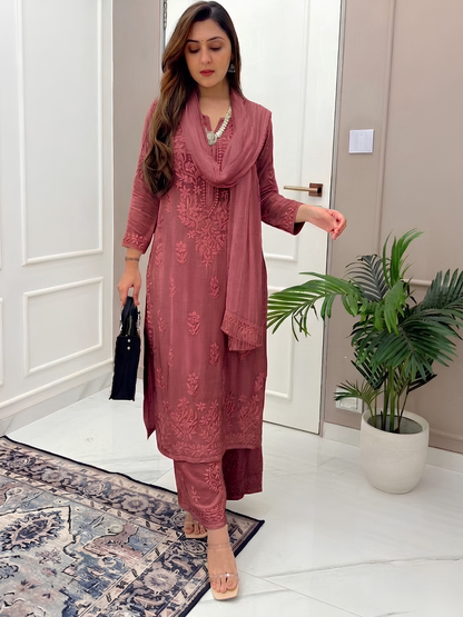 Dusty Pink Ethereal  Chikankari Kurta Set (New)