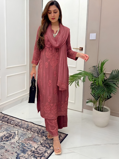 Dusty Pink Ethereal  Chikankari Kurta Set (New)
