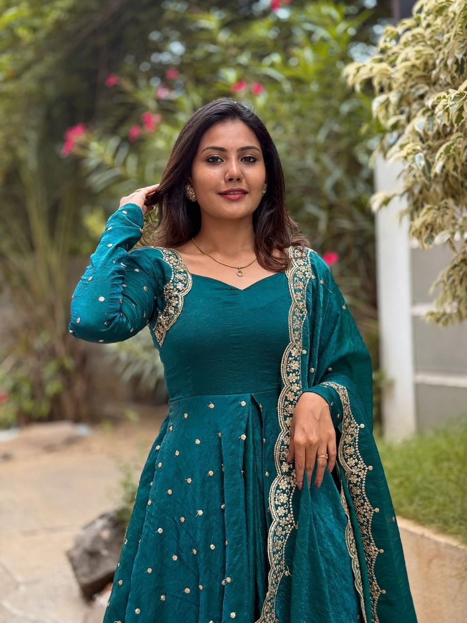 silk dress set Women silk dress set - Two piece set - Women silk shirt and Skirt and Belt