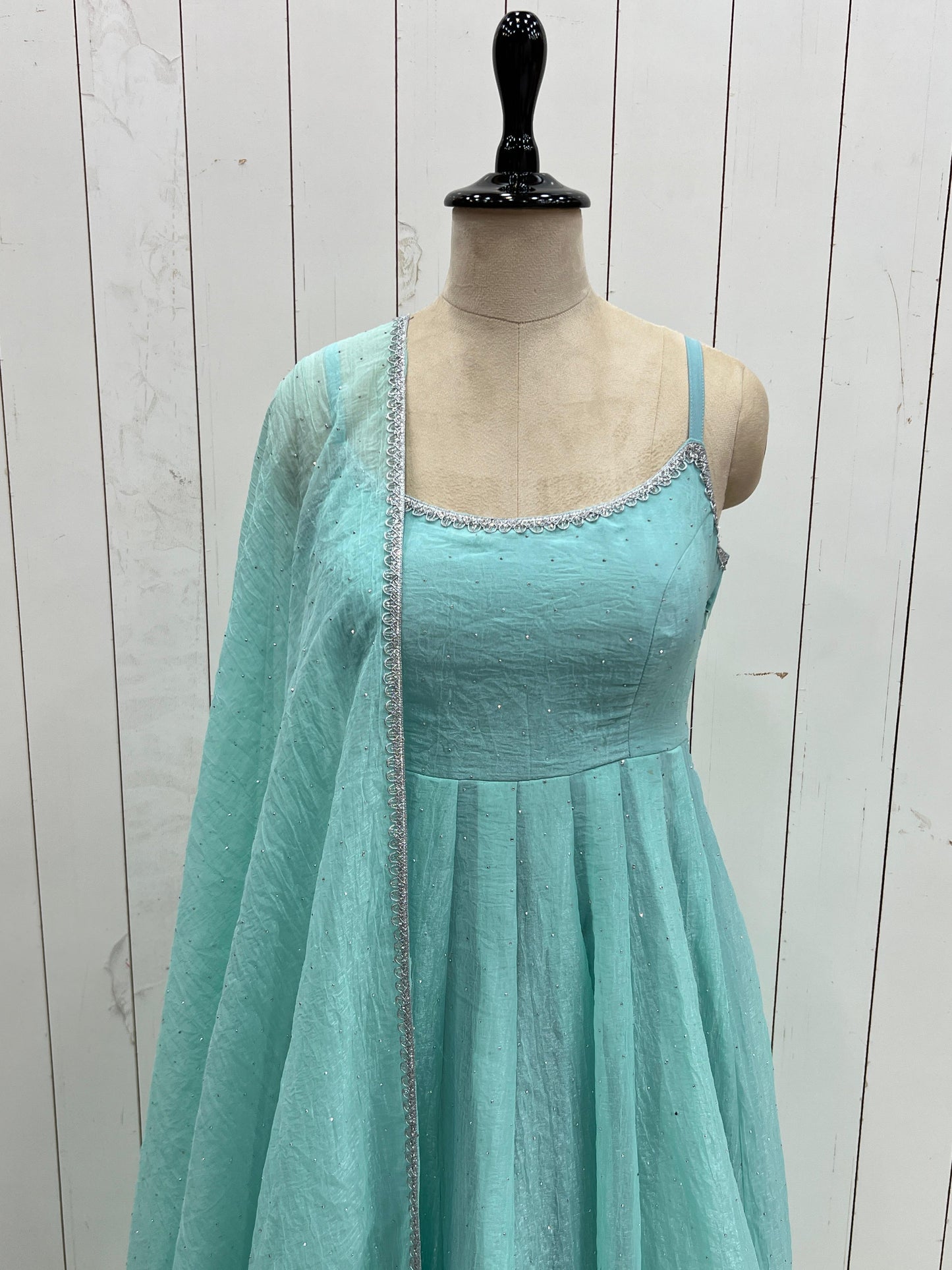 Green Sparkling Crystal Work Crunchy Silk Anarkali Suit Set