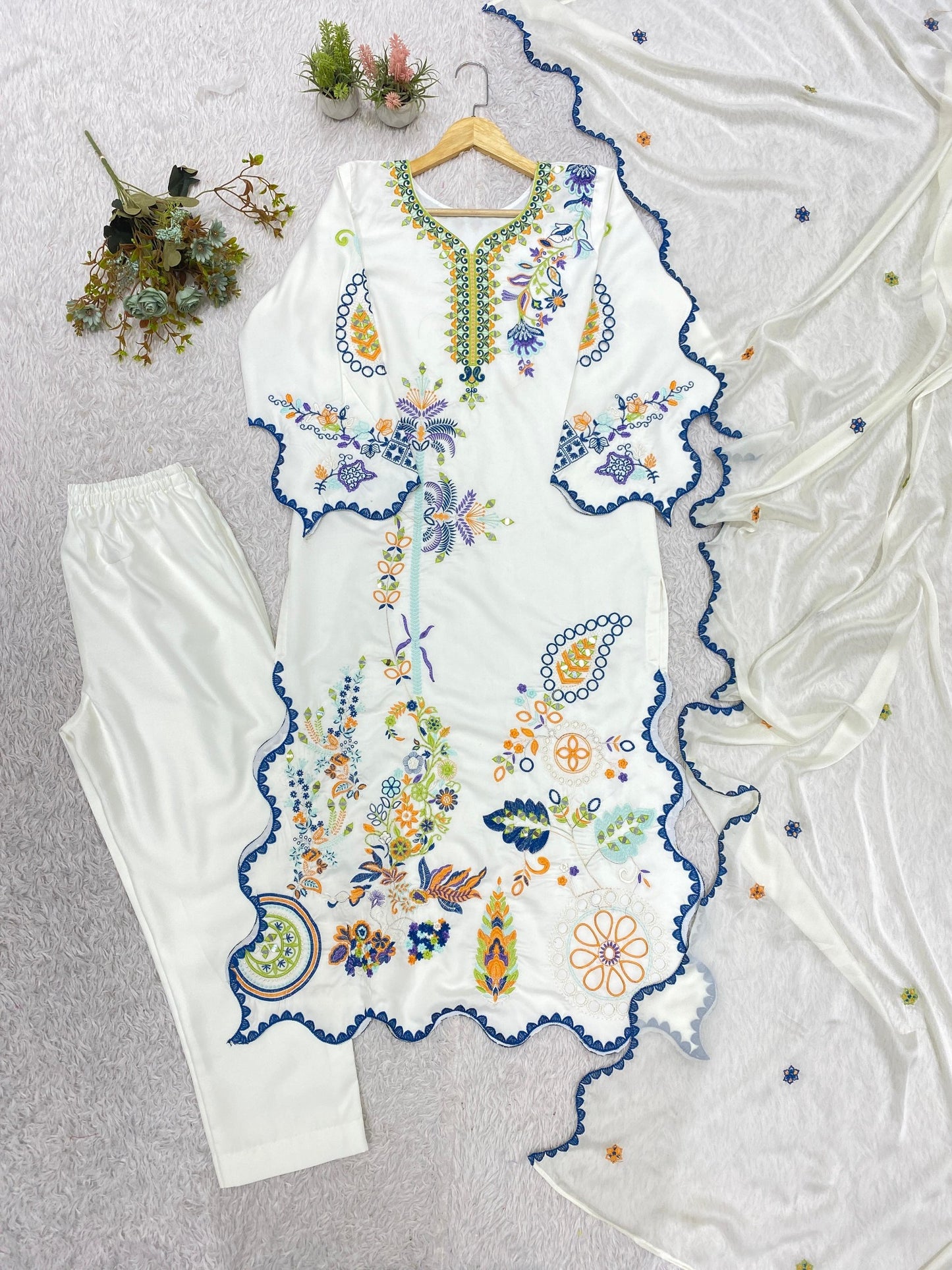 Ivory white three-piece Pakistani suit set with dupatta