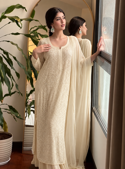 Premium Ivory Resham Viscose Jaal Kurti, Palazzo & Dupatta Set (New)