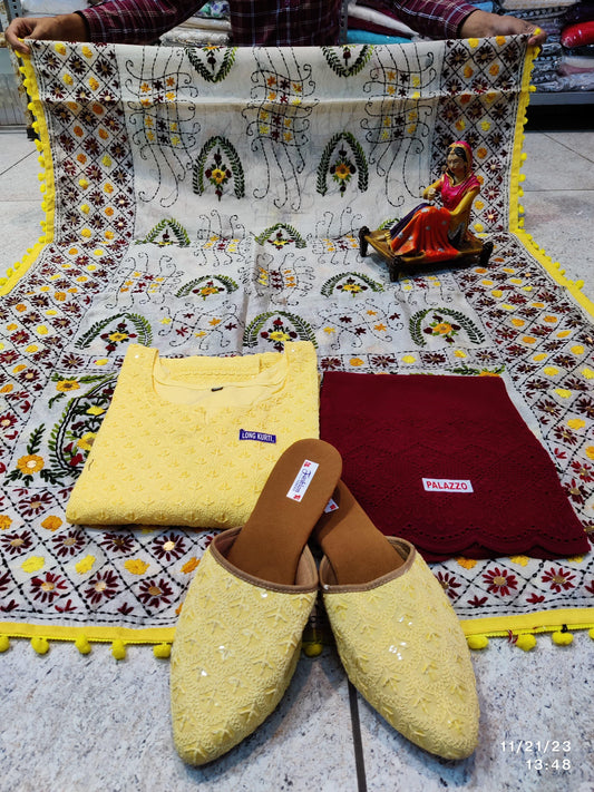 Light Yellow and Maroon Ensemble 4 Pc With Jutti - Inayakhan Shop 