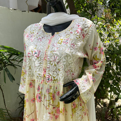 Light Yellow Mul Mul Aabroo Gowns Set| Kurti Set - Inayakhan Shop 