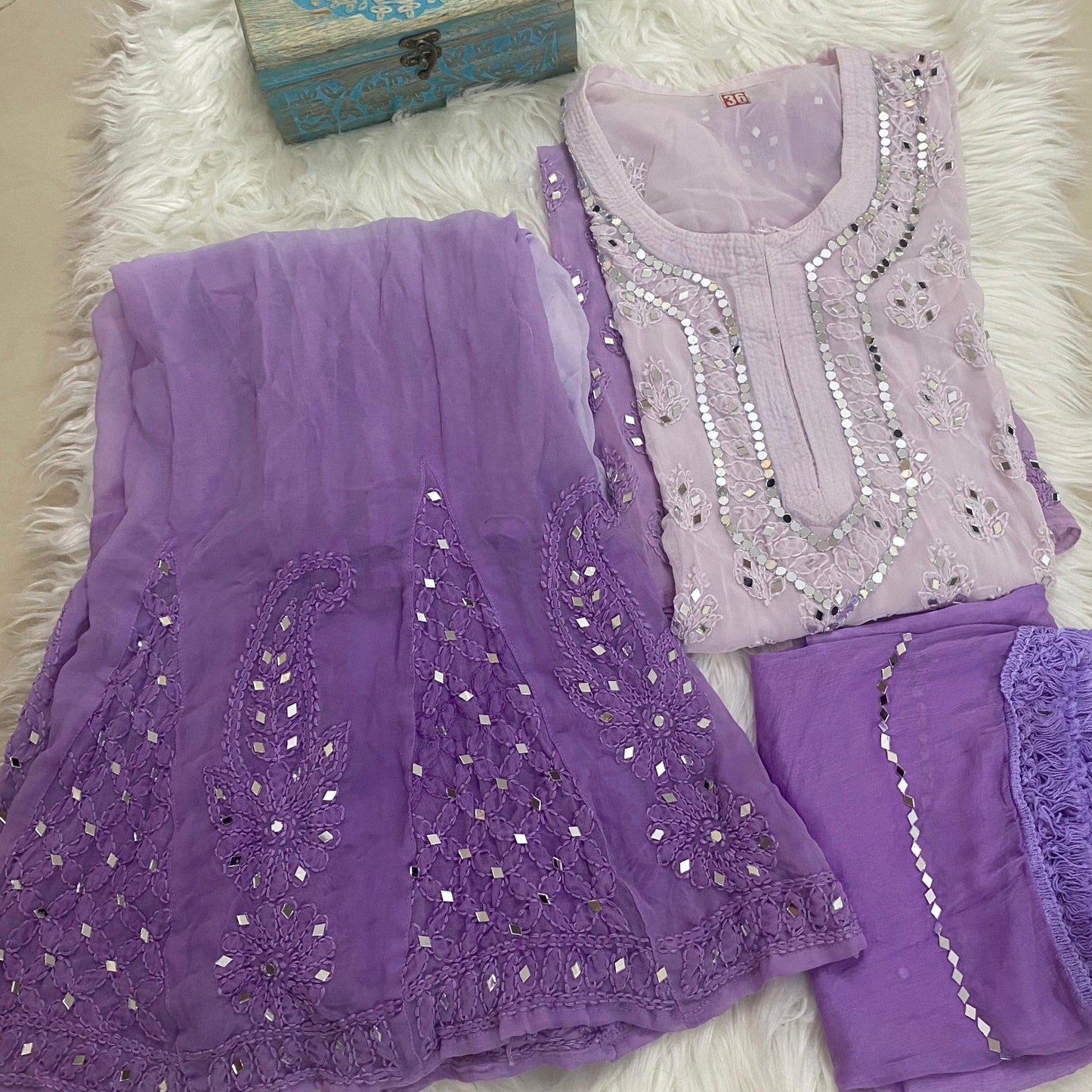 Lilac Chikankari Elegance Ombré Booti Jaal Set - Kurti, Sharara & Dupatta - Inayakhan Shop 